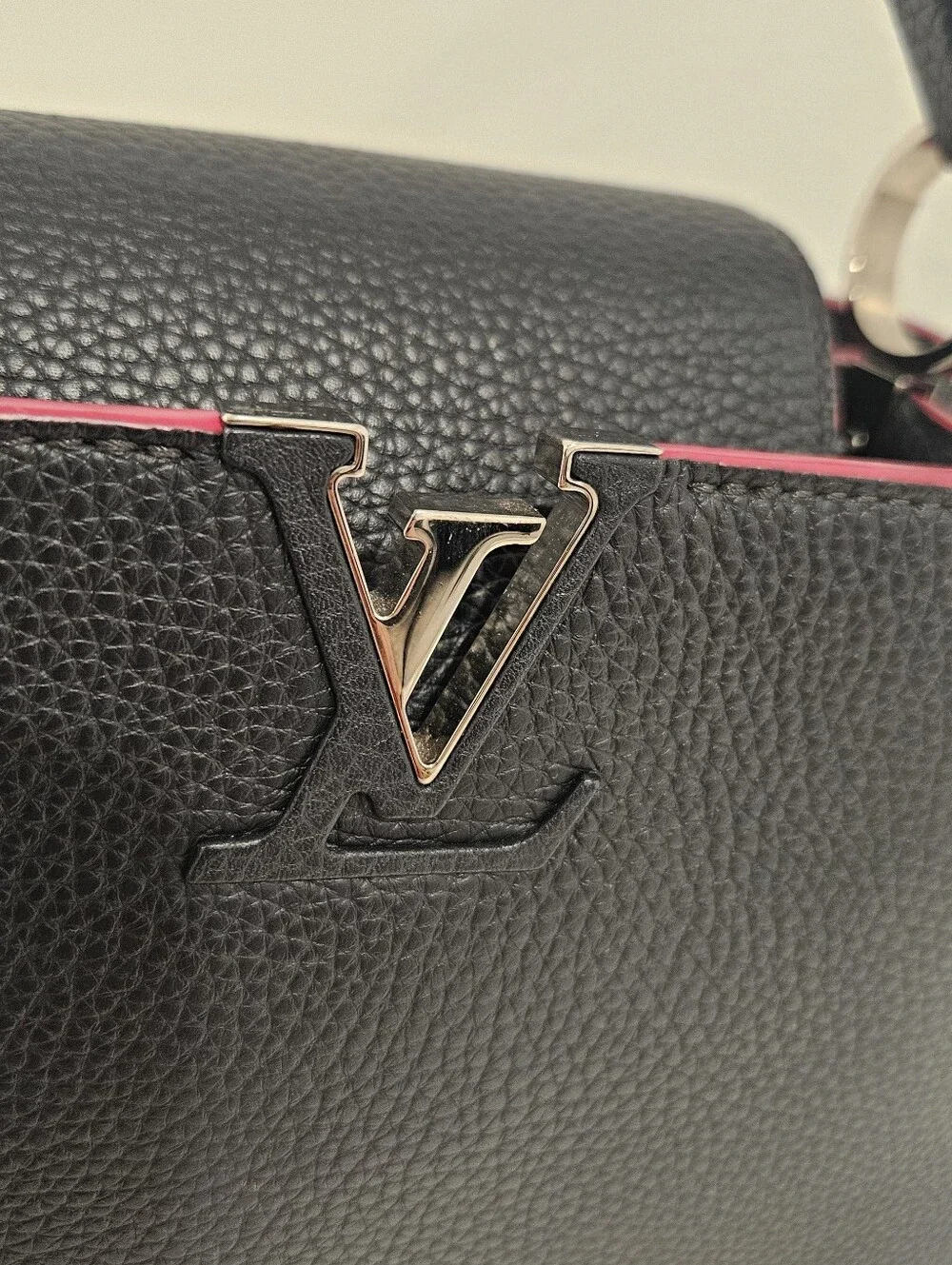 Louis Vuitton Capuchines BB